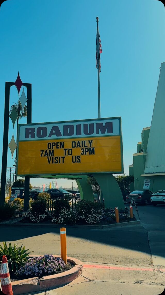 A day at The Roadium ♥️ Open Daily 7am - 3pm  #theroadium #roadium #openairmarket #shopsmall #shop #shoplocal #supportsmallbusiness #shoplocal #opendaily