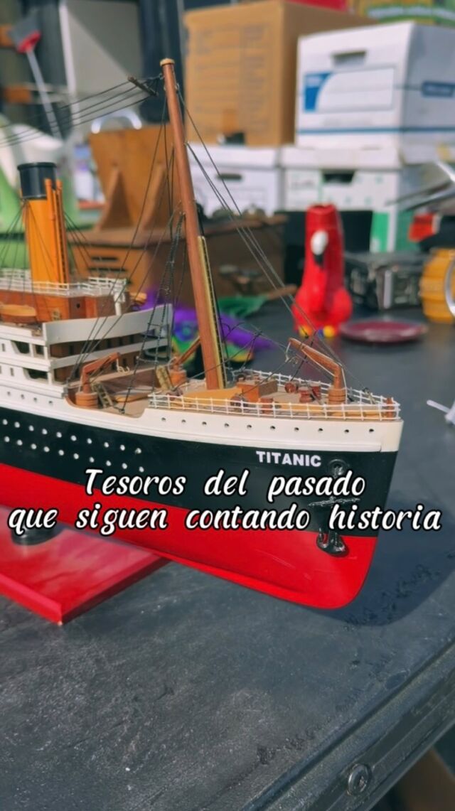 If you love vintage… this is for you 👀✨
Treasures from the past that are still alive 🕰️🤎

Not just decor… it’s history.
And yes… you can take them home 🛍️

📍 Visit the Roadium before they’re gone

Si te gusta lo vintage… esto es para ti 👀✨
Tesoros del pasado que siguen más vivos que nunca 🕰️🤎

No es decoración, es historia.
Y sí… te los puedes llevar 🛍️

📍 Ven al Roadium antes de que desaparezcan